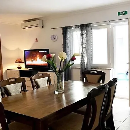 Apt Envia Apartment *