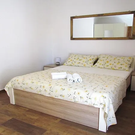 Apartament Apt Envia